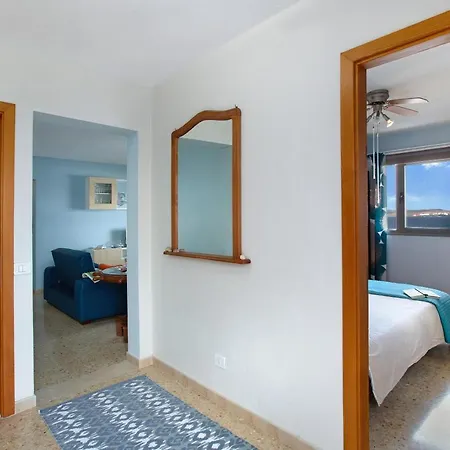 Olas Apartment *